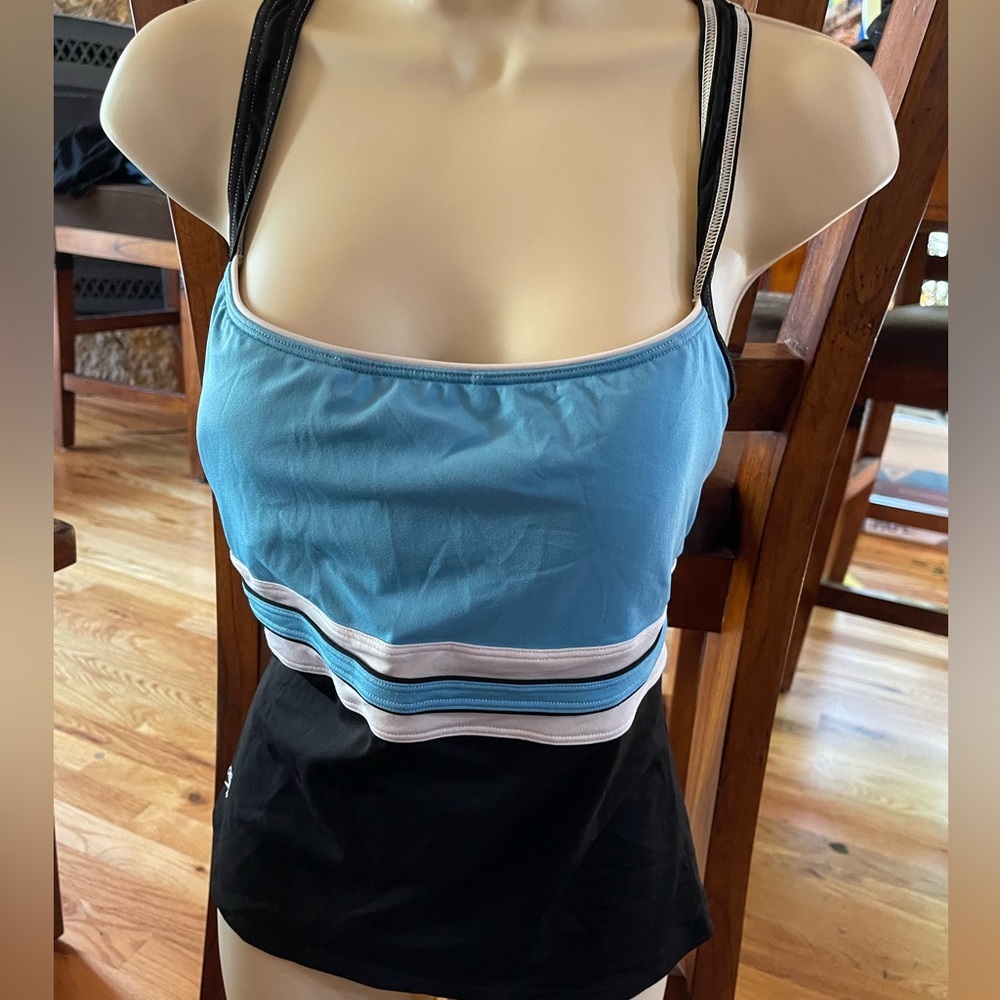 Speedo Tankini size 12 top size 14 bottom